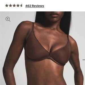 NWT SKIMS Black WEIGHTLESS SCOOP BRA